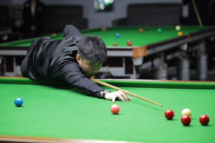 与殷若宁形 与殷若宁形